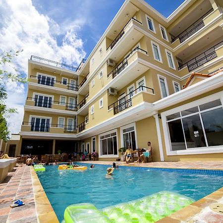 Mad Monkey Hostel Kampot (Adults Only) Exterior foto