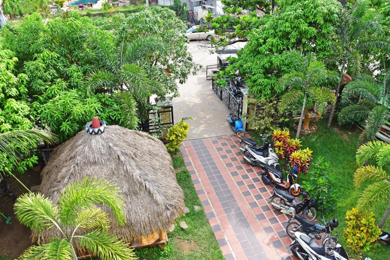 Mad Monkey Hostel Kampot (Adults Only) Exterior foto