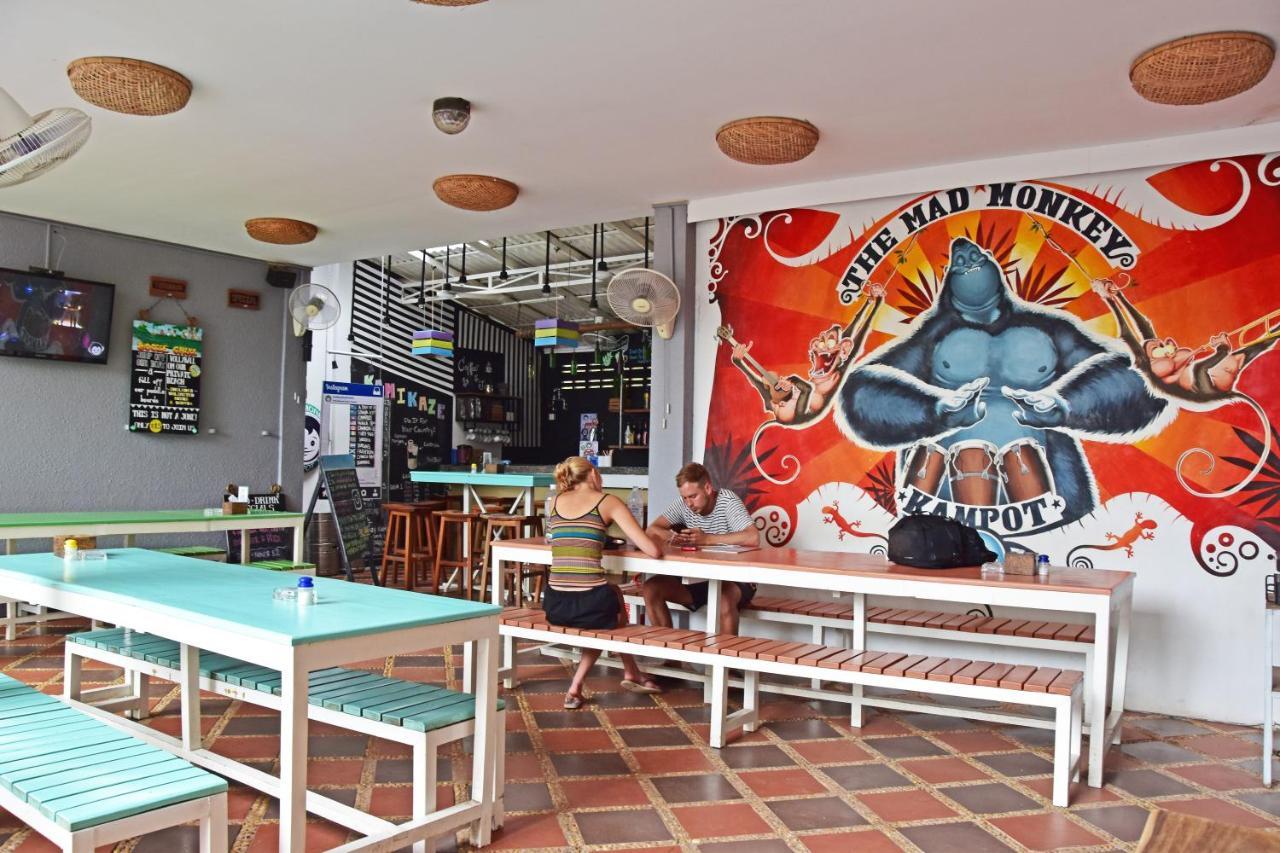 Mad Monkey Hostel Kampot (Adults Only) Exterior foto