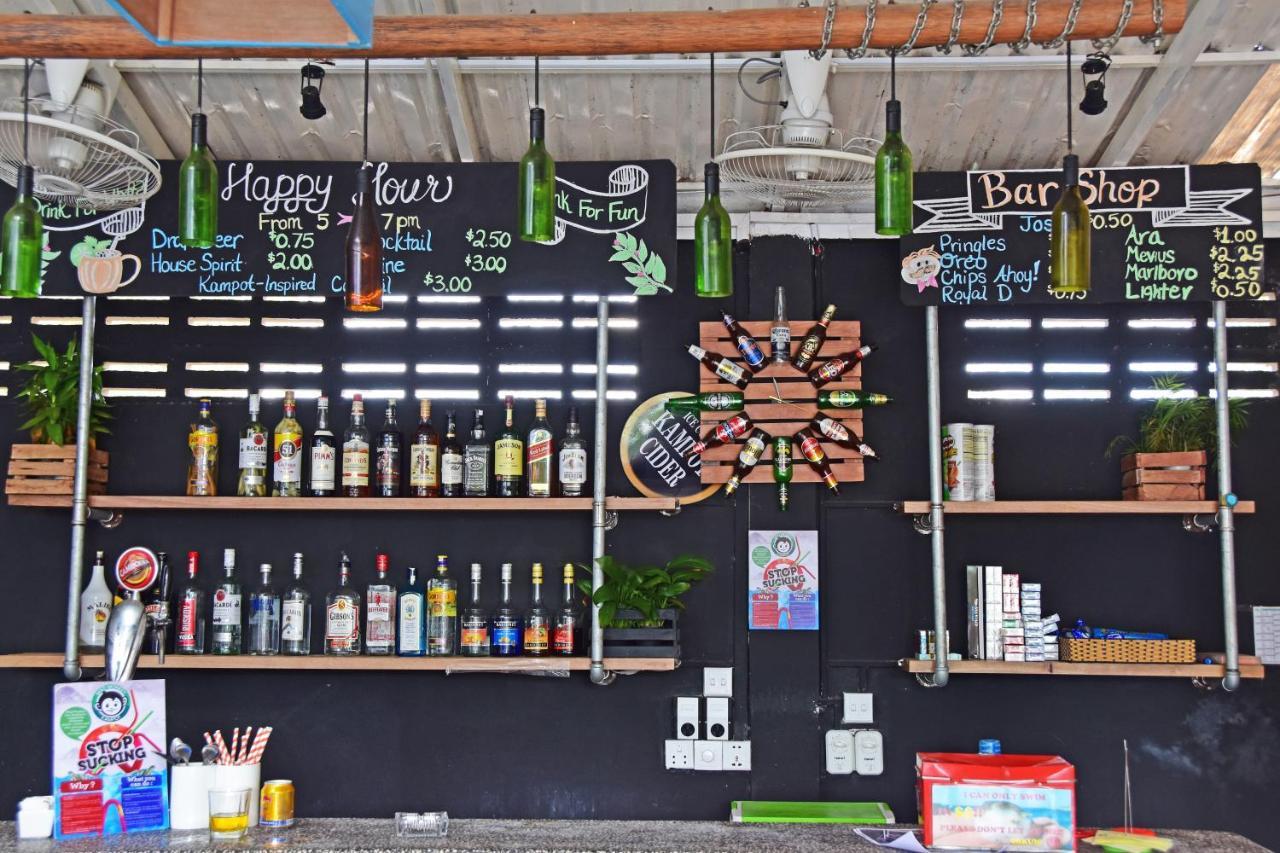 Mad Monkey Hostel Kampot (Adults Only) Exterior foto