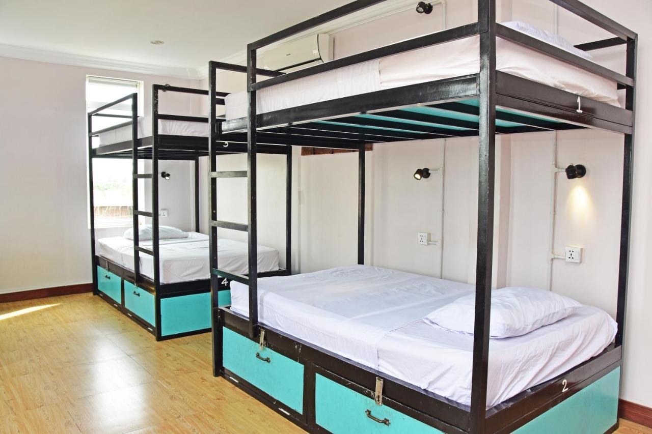 Mad Monkey Hostel Kampot (Adults Only) Exterior foto